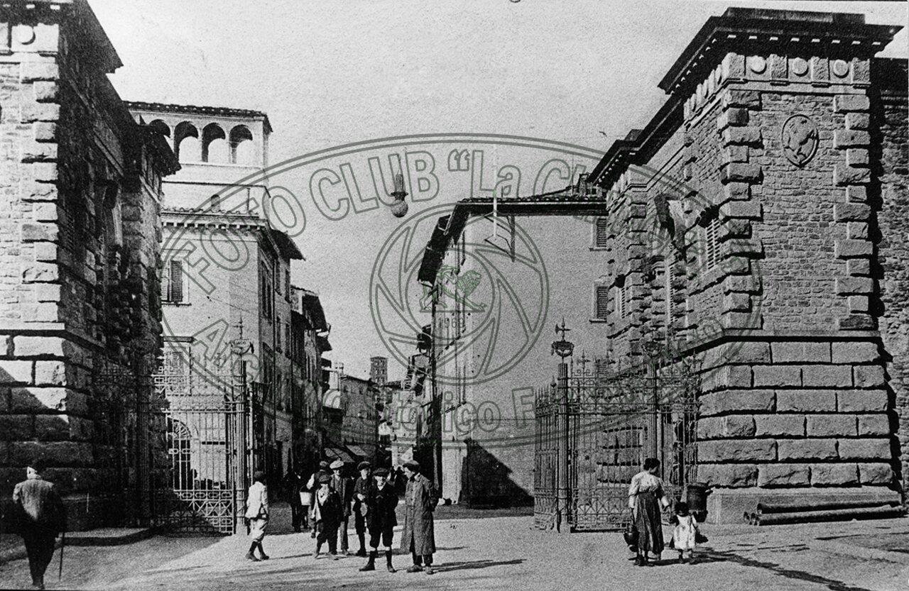 Porta S. Spirito