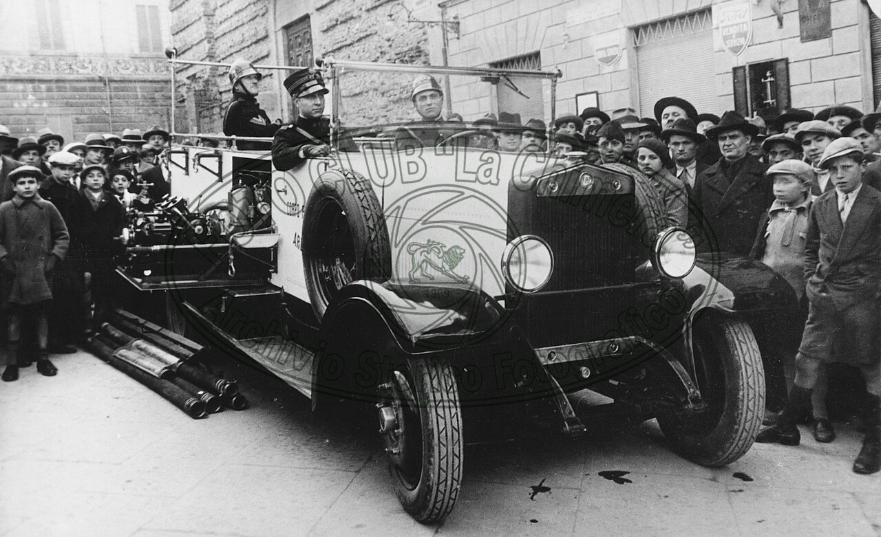 Pompieri (poi Vigili del Fuoco)