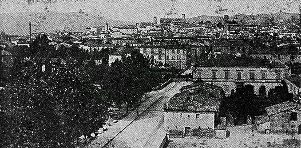 Panorama della parte bassa della città