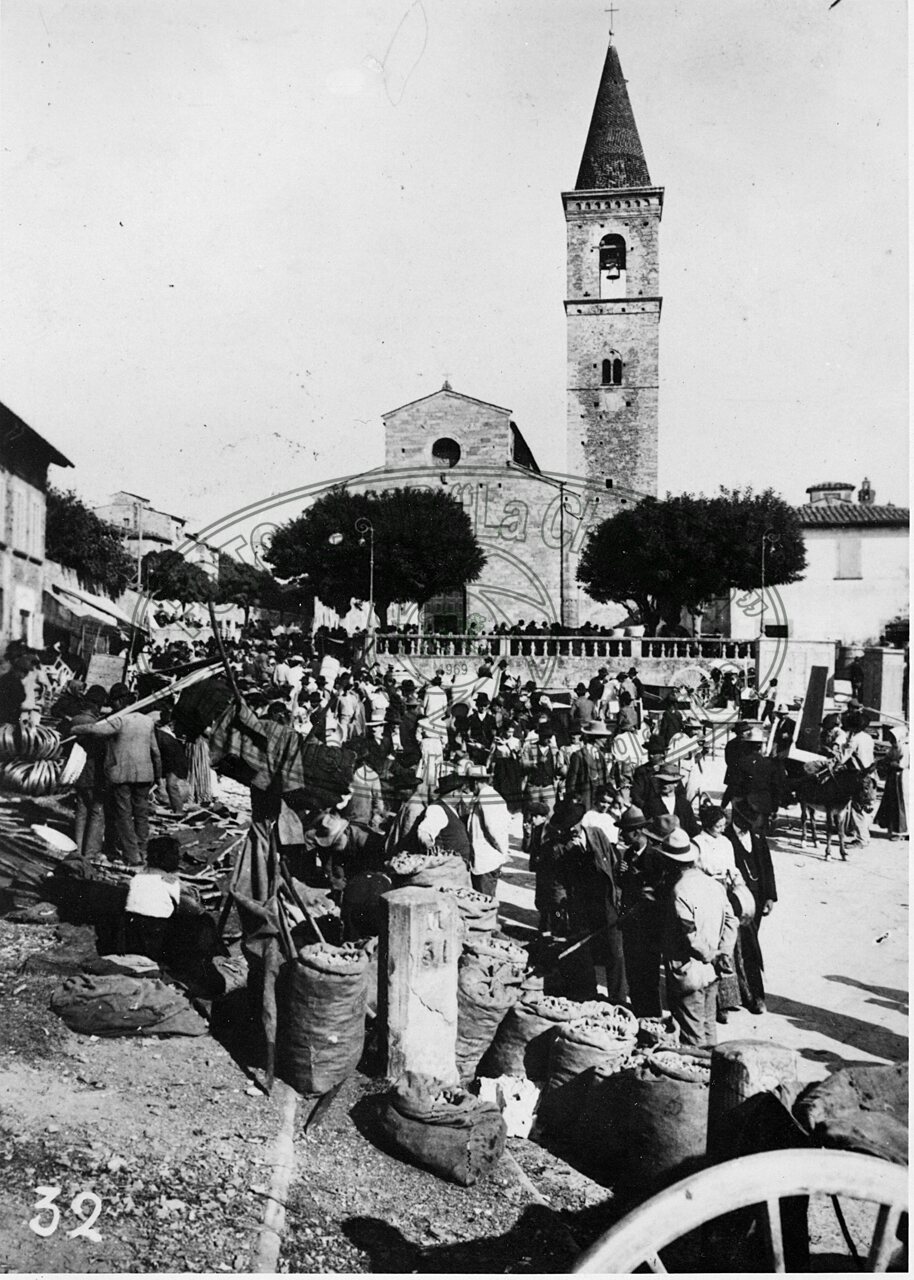 Mercato a S. Agostino