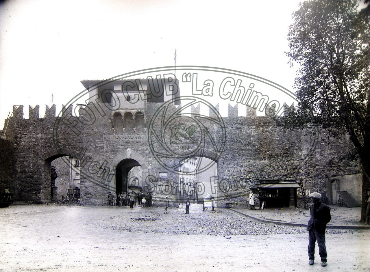 Porta S. Lorentino (già Porta Fiorentina)