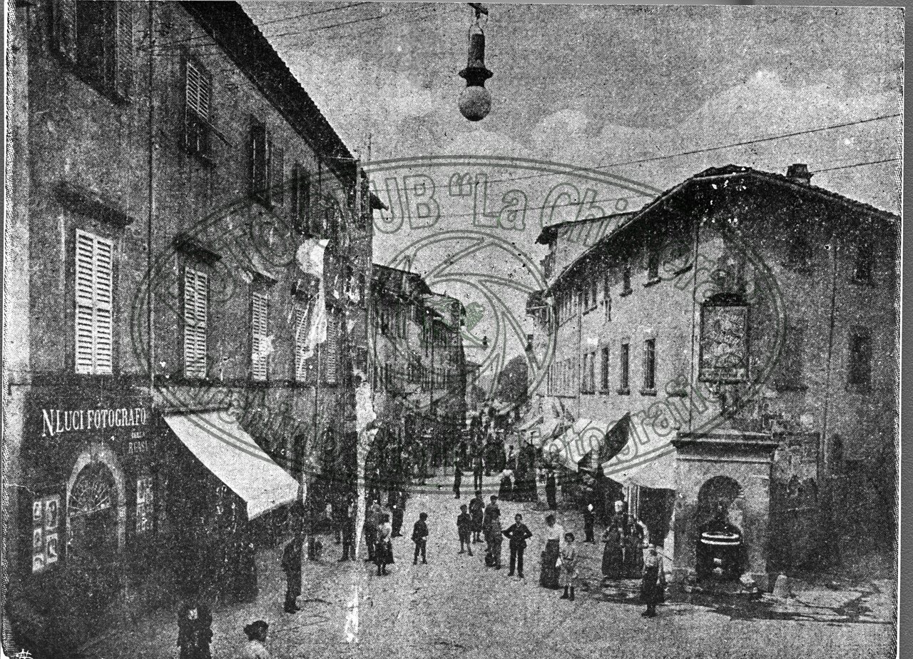 Piazza S. Iacopo (Jacopo)