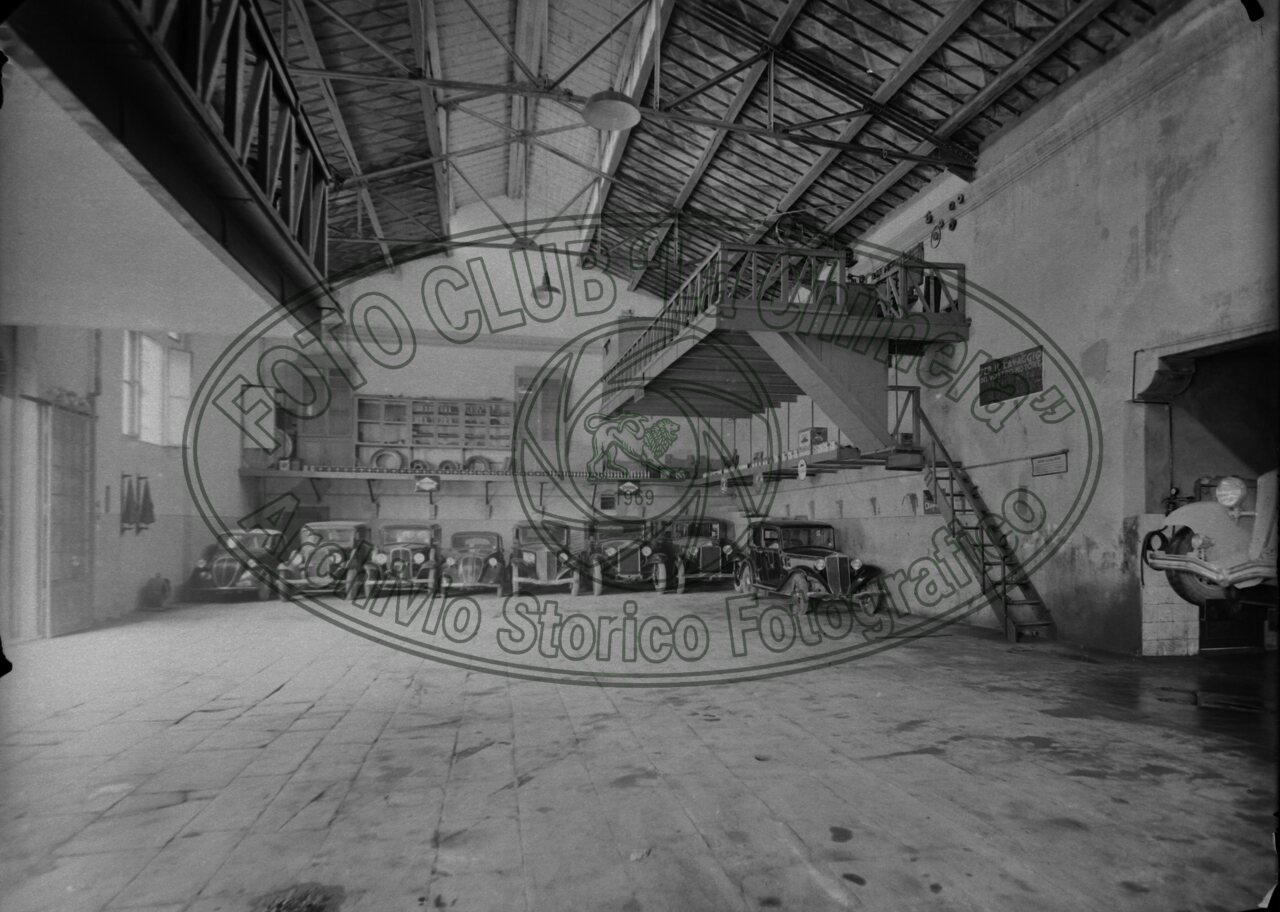 Garage Moderno