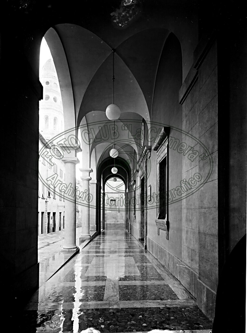 Portico di Via Cavour