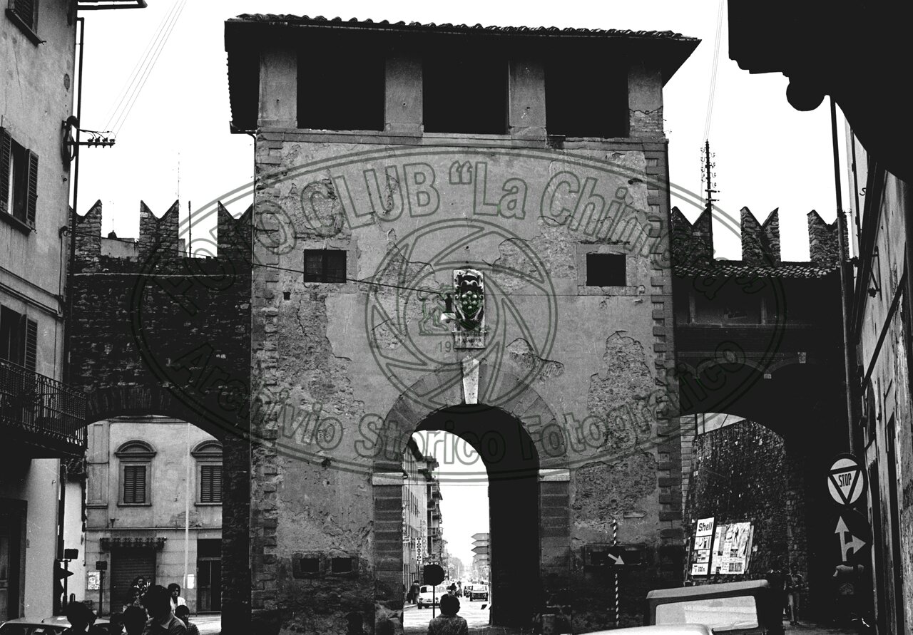 Porta S. Lorentino (già Porta Fiorentina)