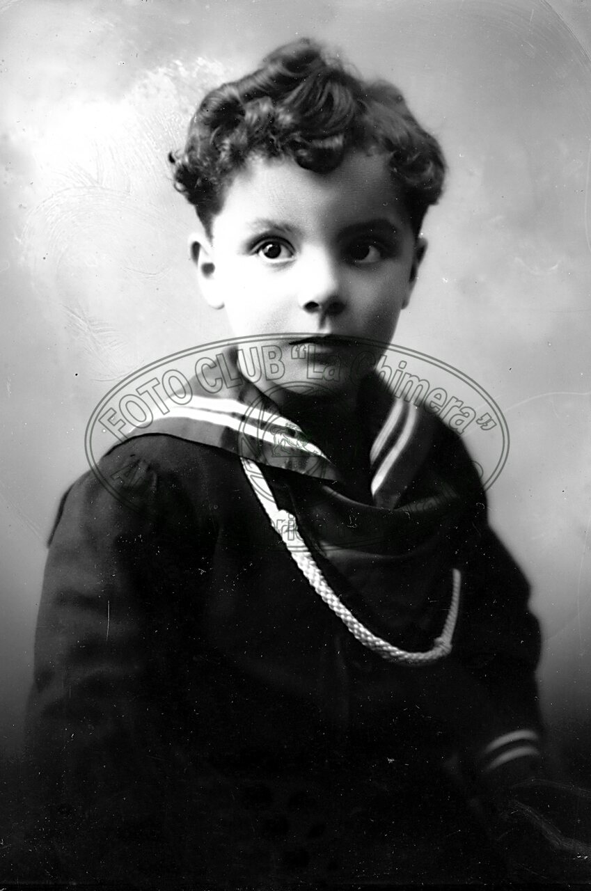 Ritratto di fanciullo in studio