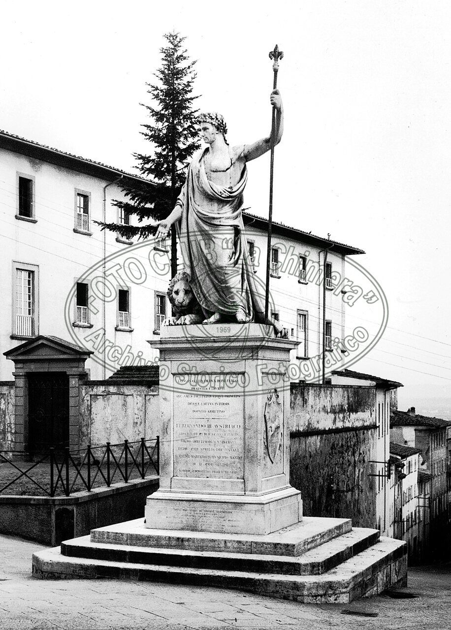 Monumento a Ferdinando III di Lorena