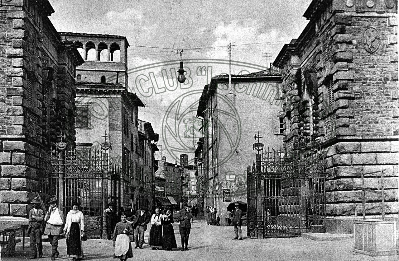 Porta S. Spirito