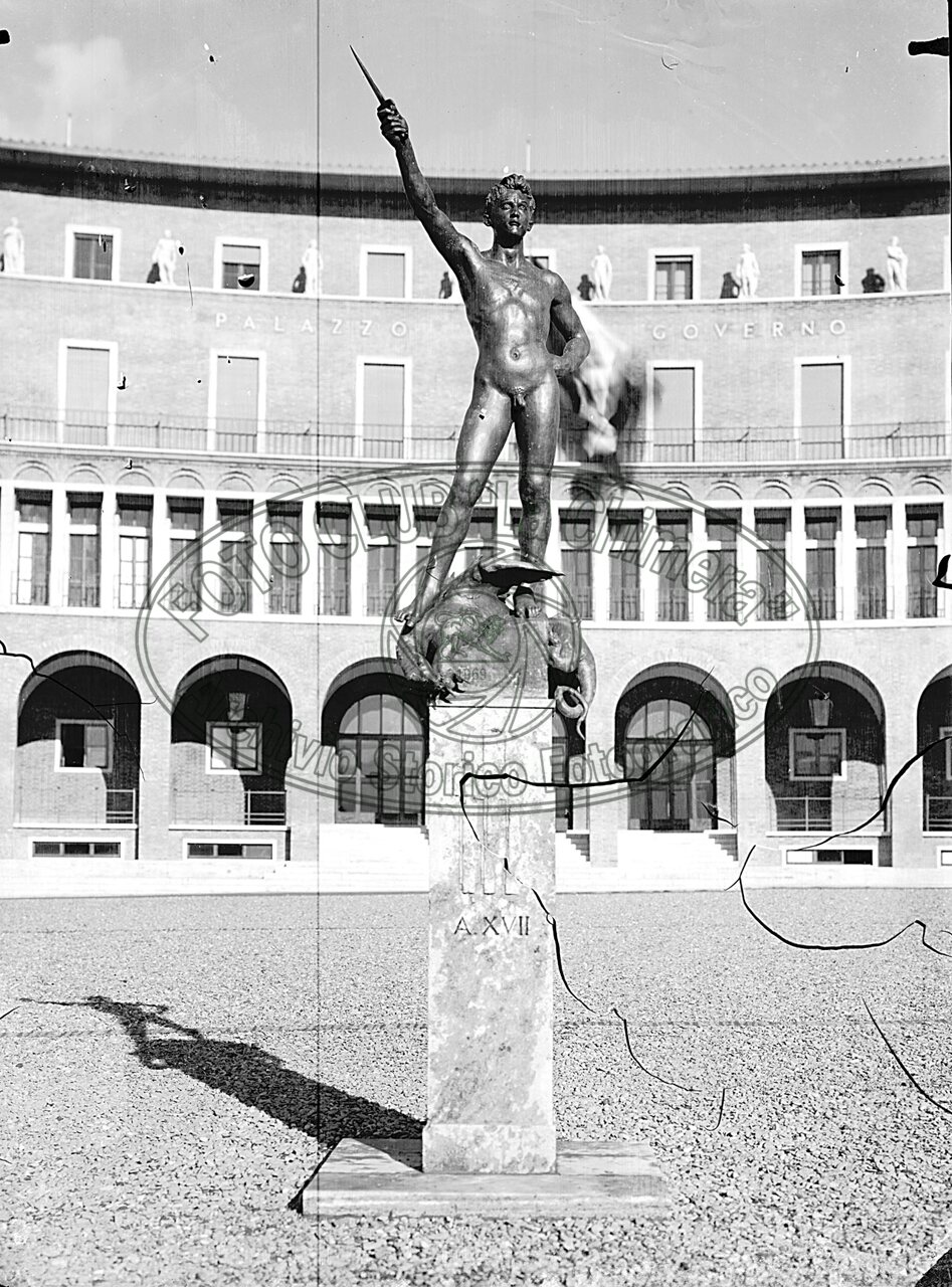 Monumento al Legionario