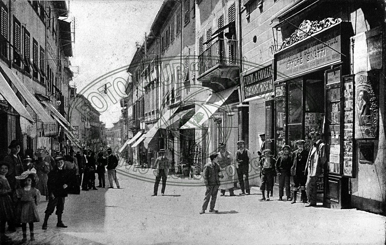Corso Vittorio Emanuele II (già Borgo Maestro poi Corso Italia)