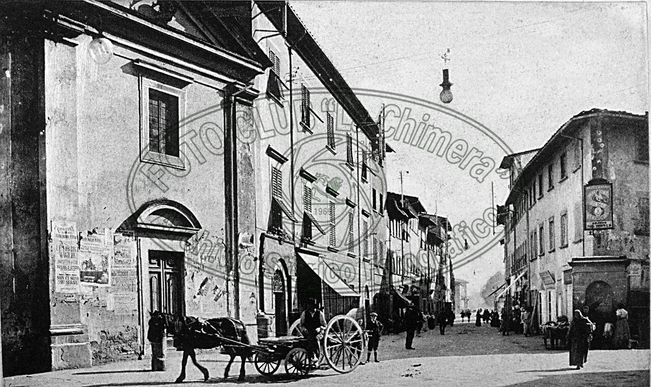 Piazza S. Iacopo (Jacopo)
