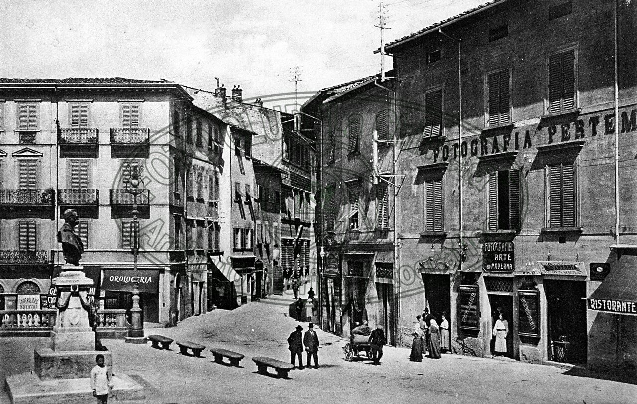 Piazza della Badia (o Principe Amedeo, già della Posta Vecchia)