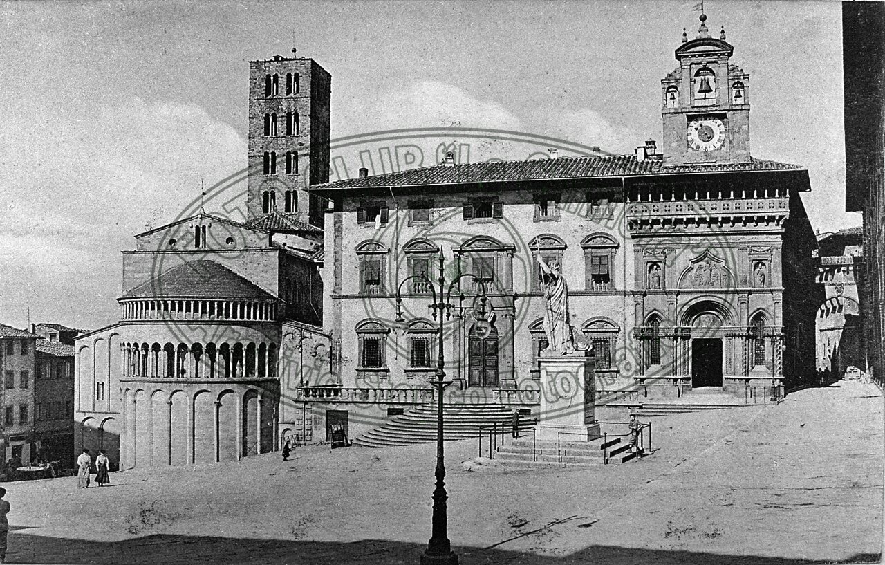 Piazza Grande (o Vasari)