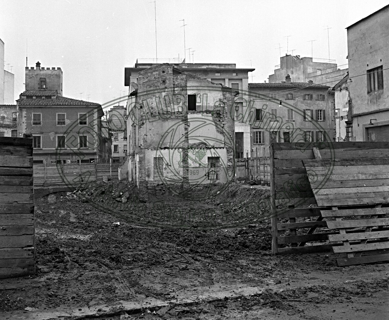 Piazza S. Iacopo (Jacopo)