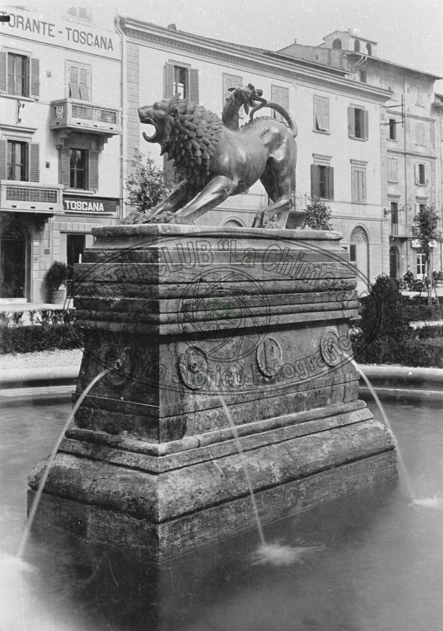 Vasca con Chimera