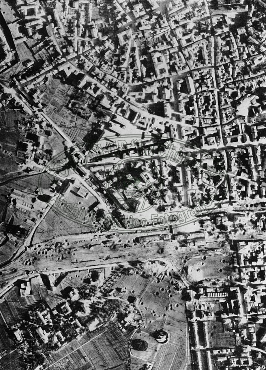 La città dopo i bombardamenti