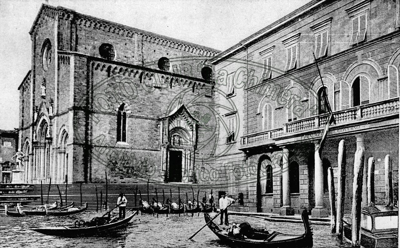 Fotomontaggio su cartolina
