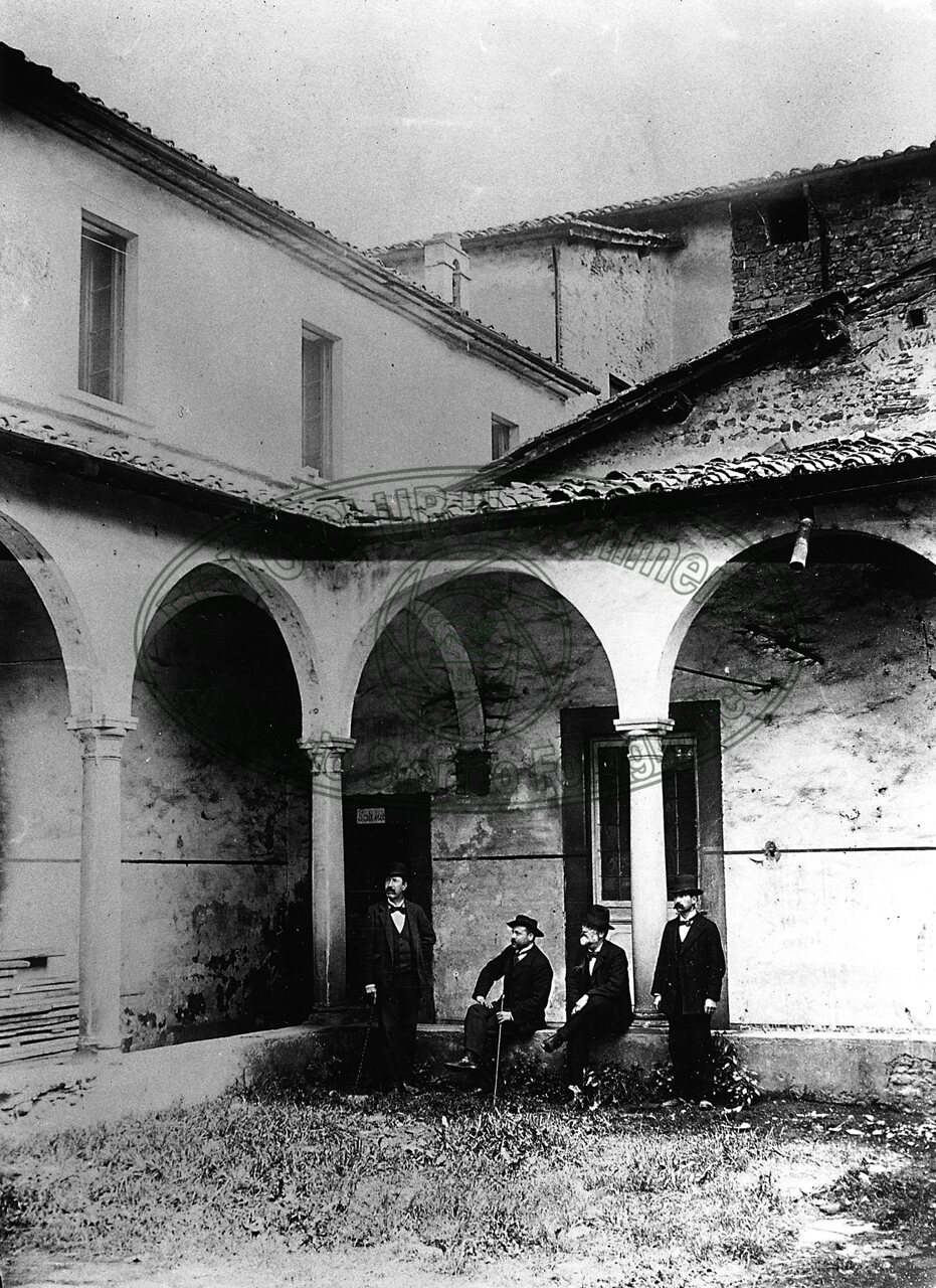 Chiostro del monastero di S. Margherita in Via Porta Buja