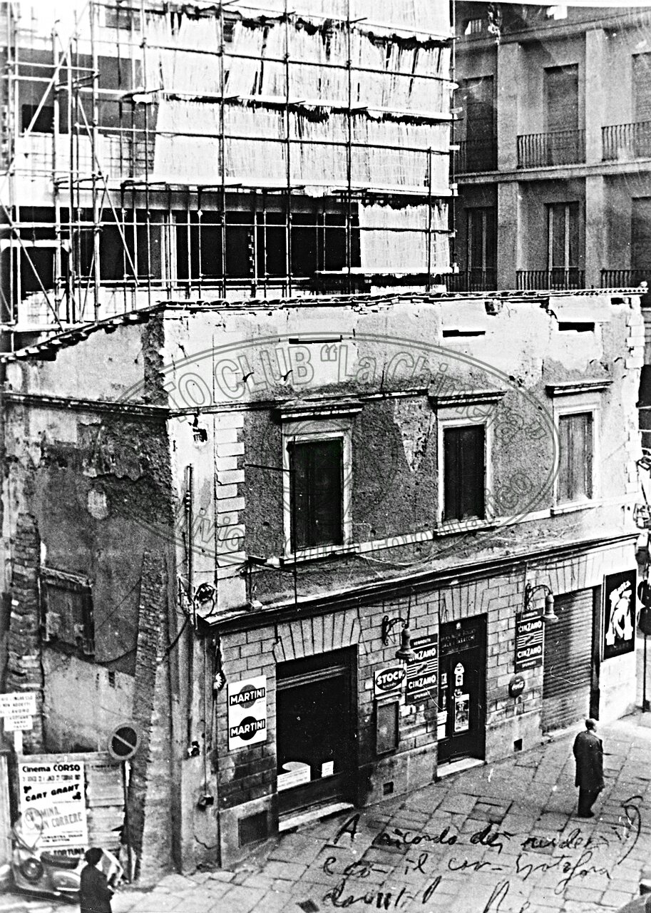 Piazza S. Iacopo (Jacopo)
