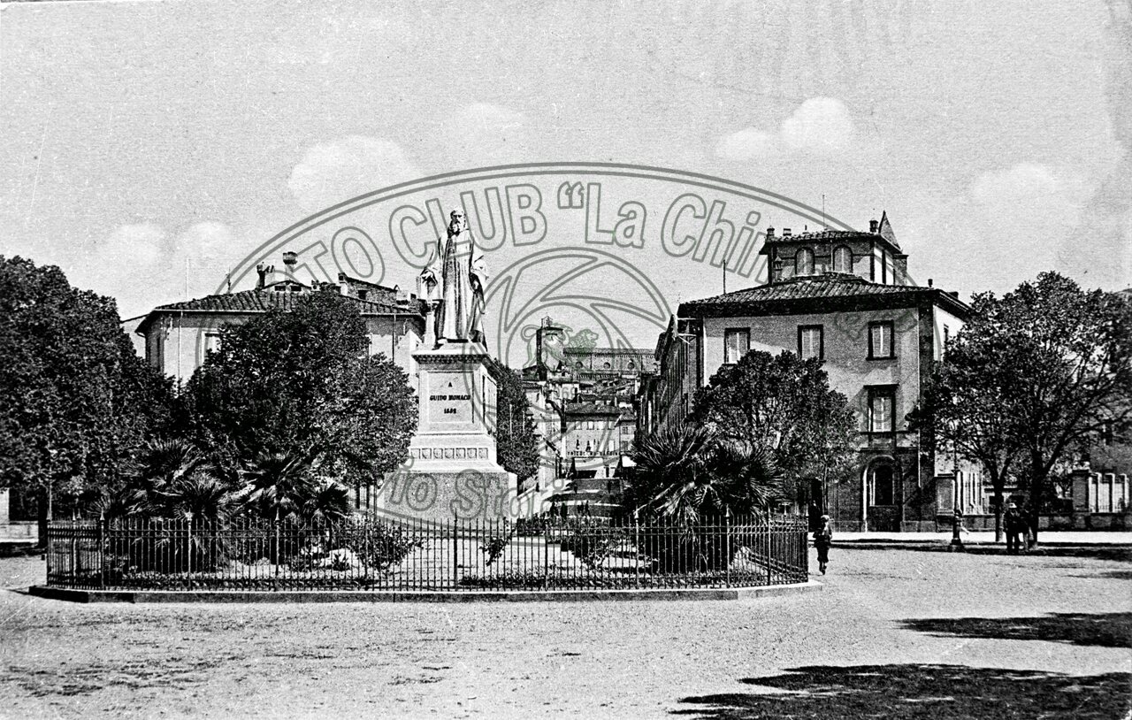 Piazza Guido Monaco