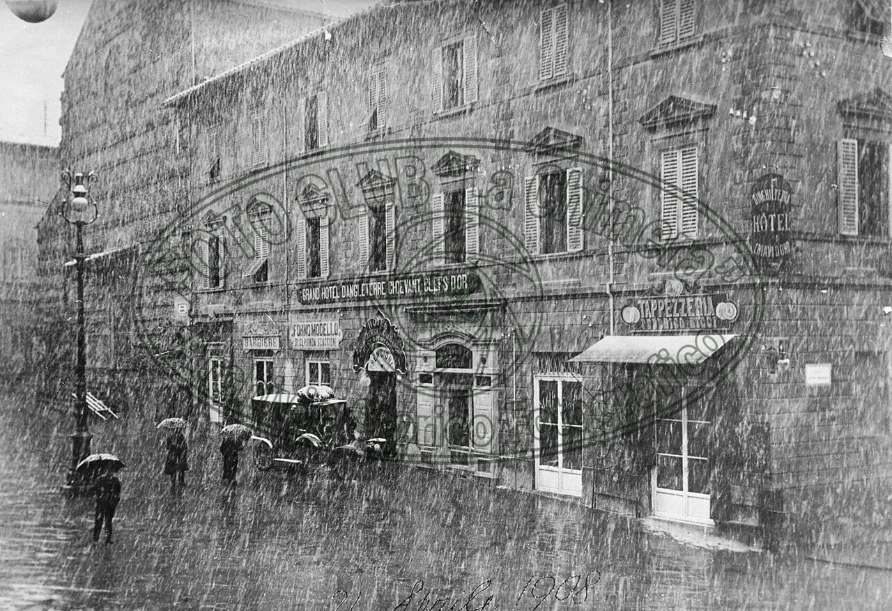 Nevicata in Piazza S. Francesco (o Umberto I°)