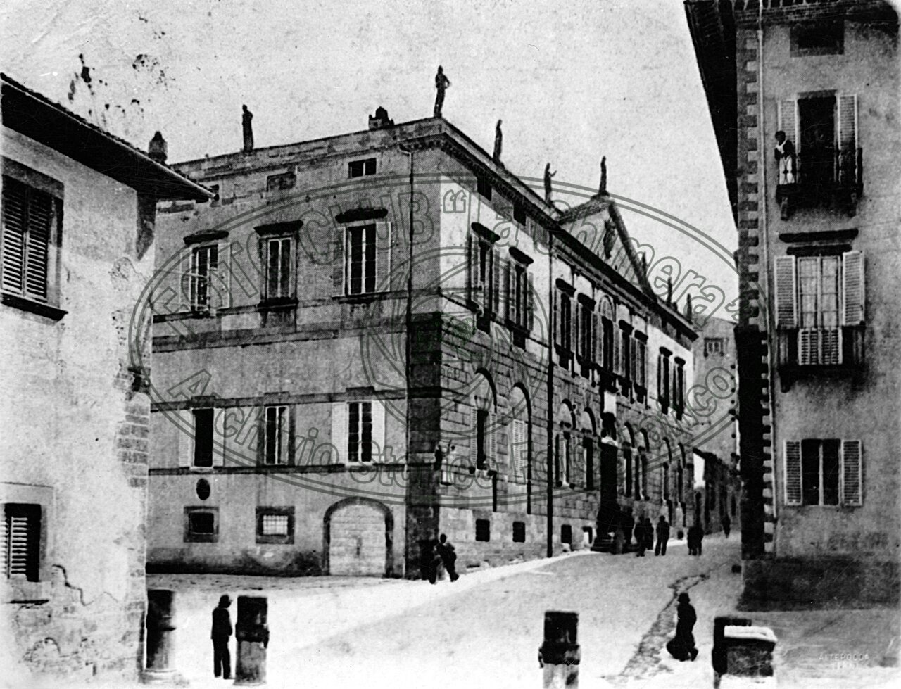 Palazzo delle Statue