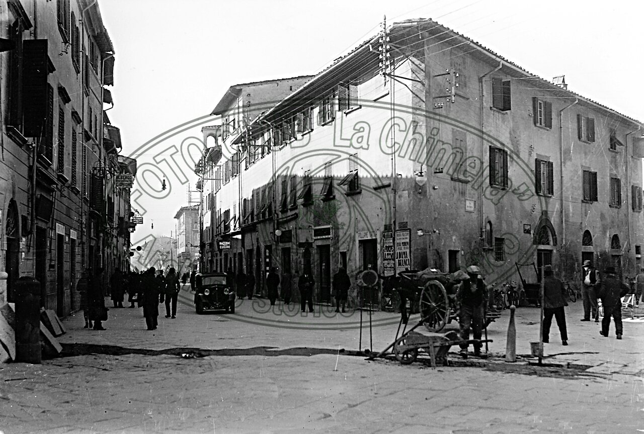 Piazza S. Iacopo (Jacopo)