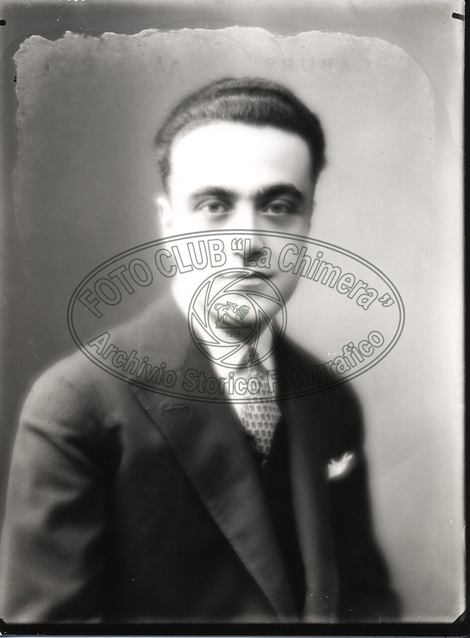 Ritratto Di Uomo
