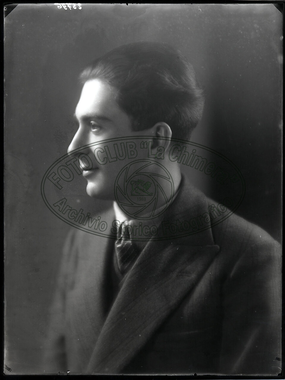 Ritratto Di Uomo