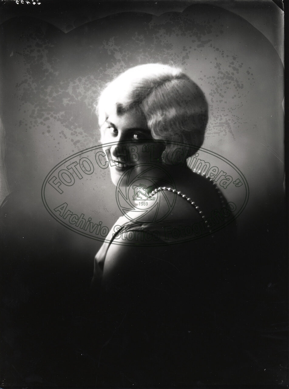 Ritratto Di Donna