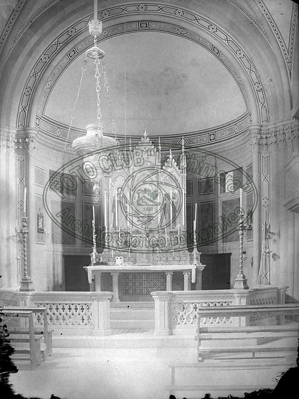 Cortona Chiesa Interno