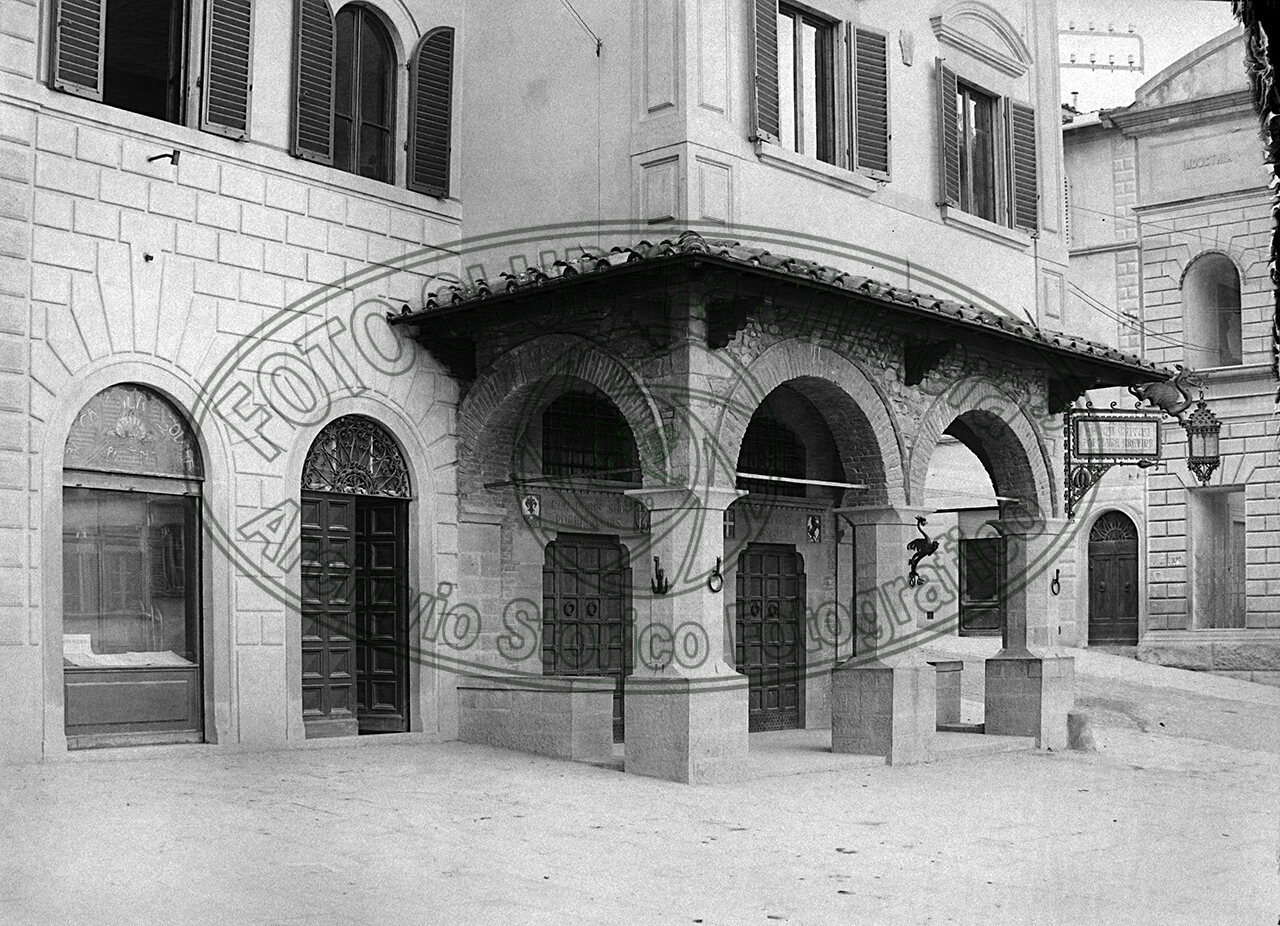 Anghiari Banca Popolare Particolare Della Facciata