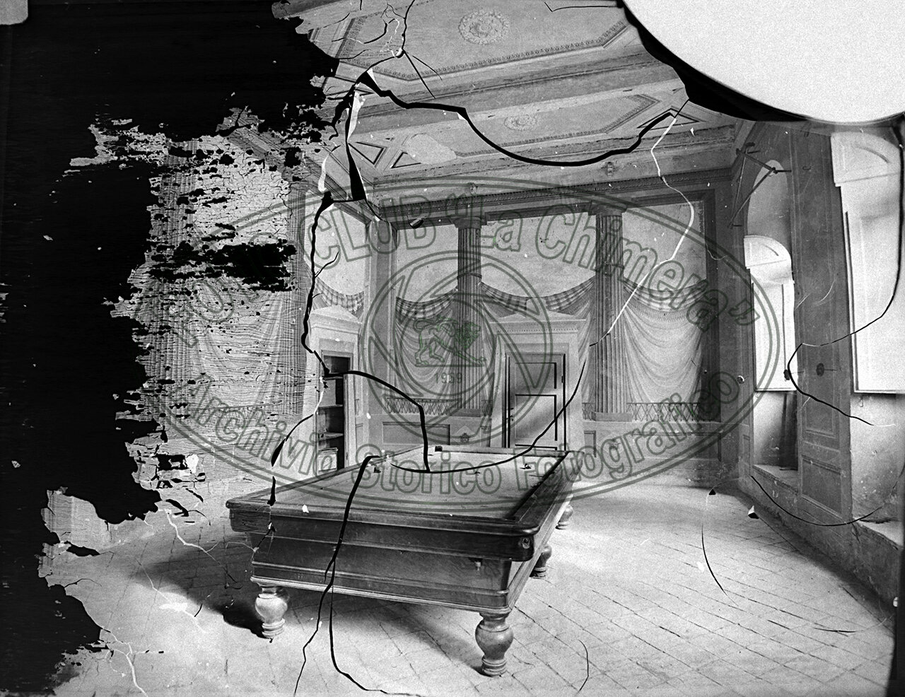 Sala Con Biliardo 21X27
