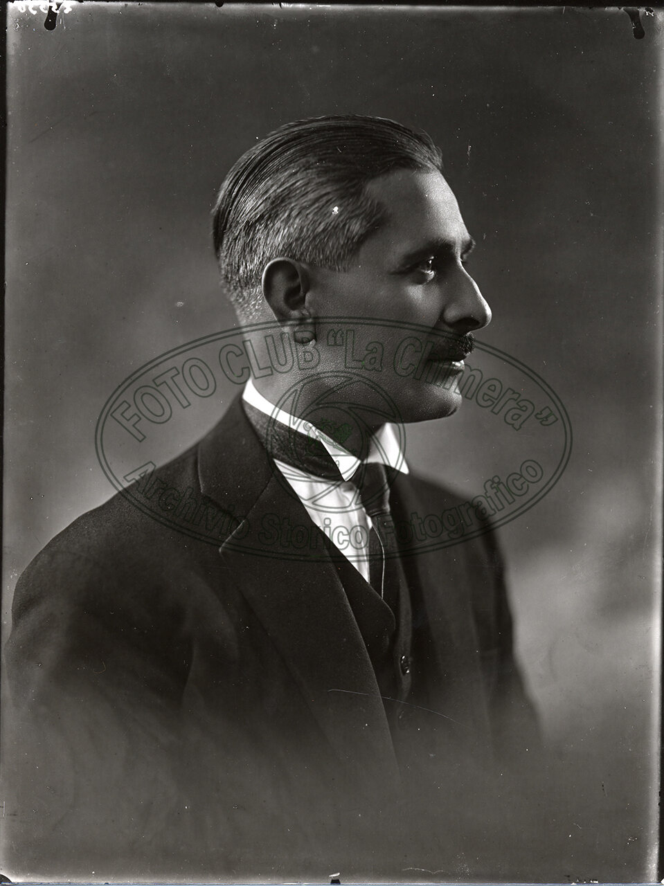 Ritratto Di Uomo