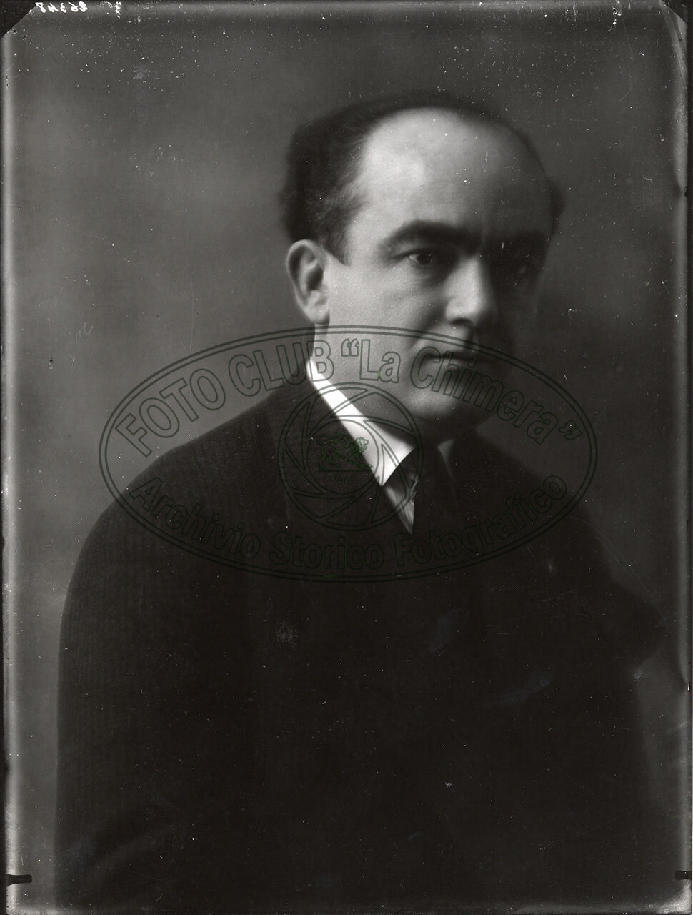 Ritratto Di Uomo