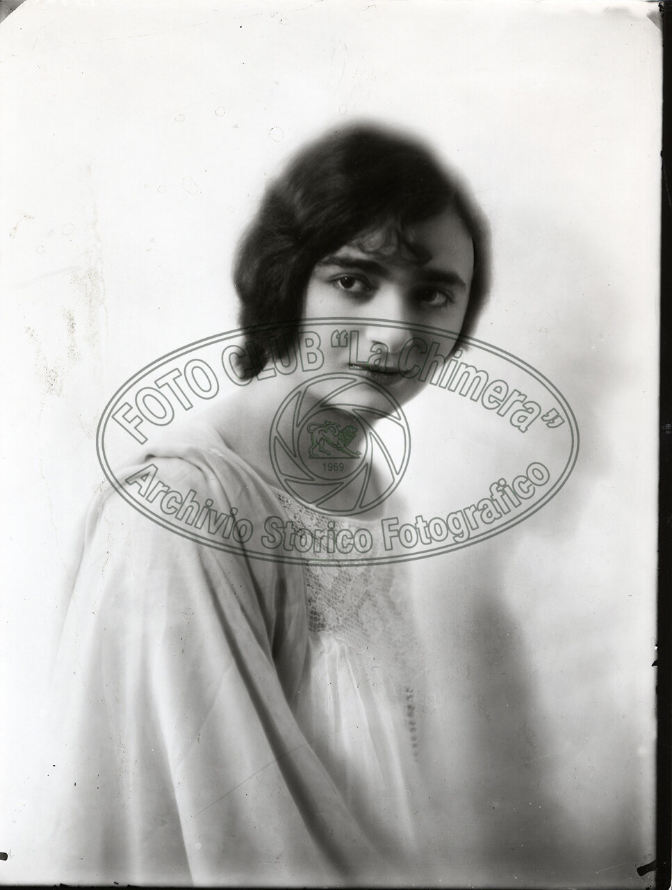 Ritratto Di Donna