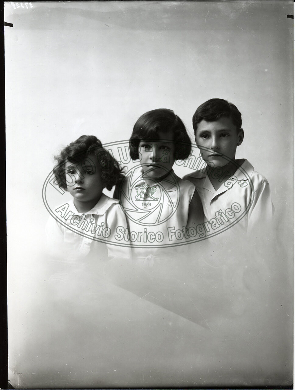 Ritratto Di Tre Fratelli