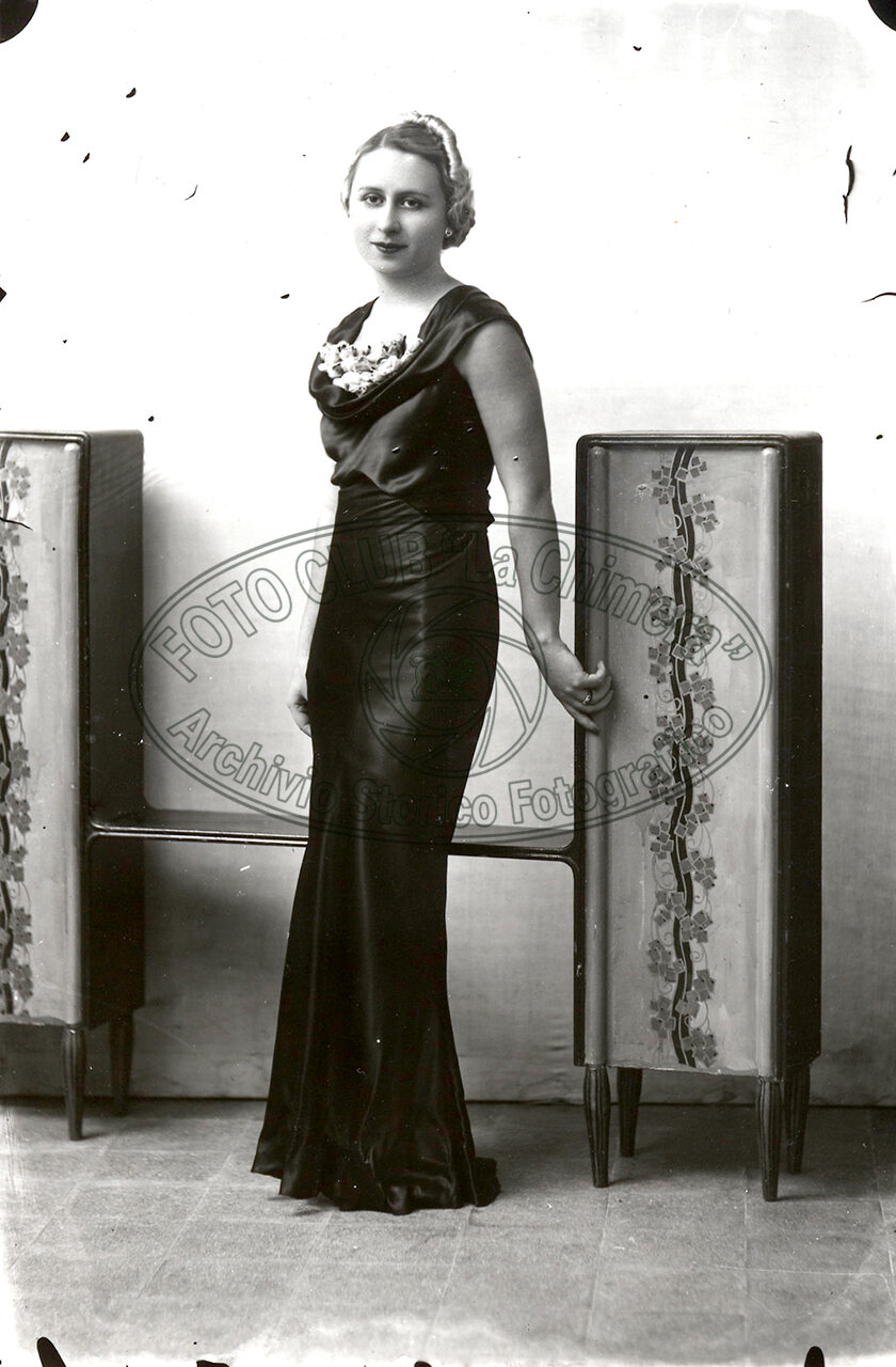 Ritratto Di Donna