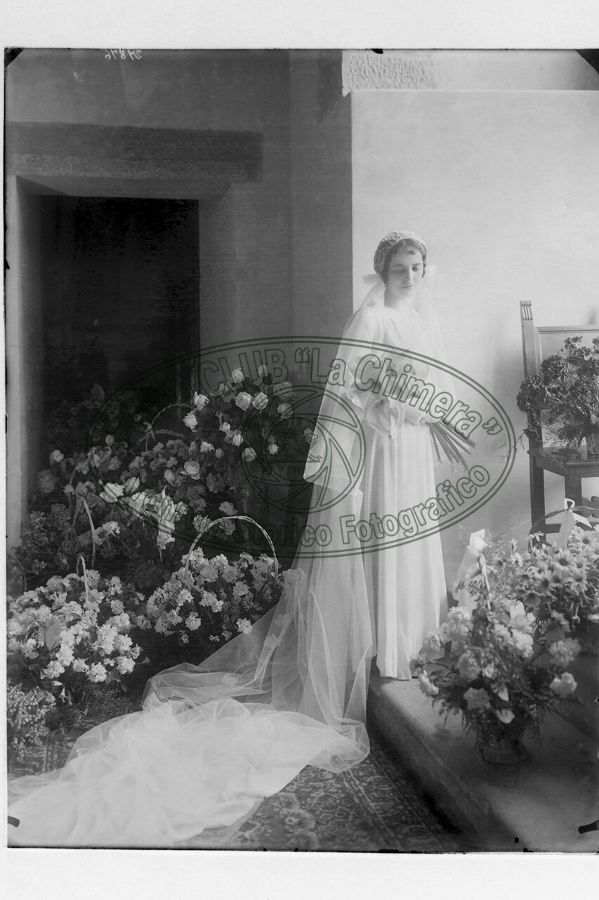 Ritratto Di Sposa