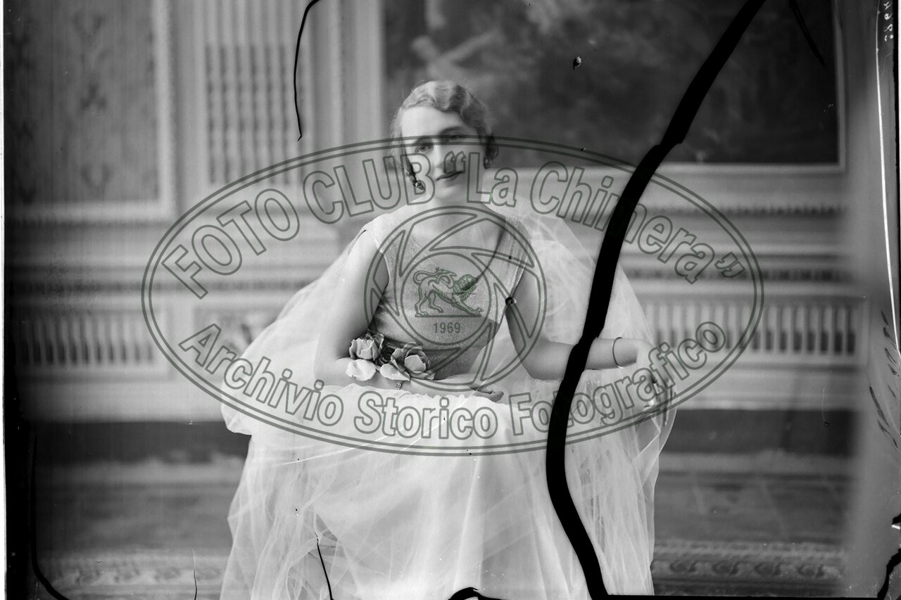 Ritratto Di Sposa