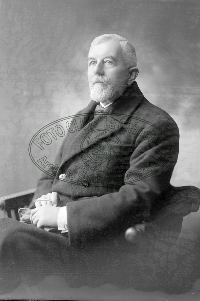 Ritratto Di Uomo