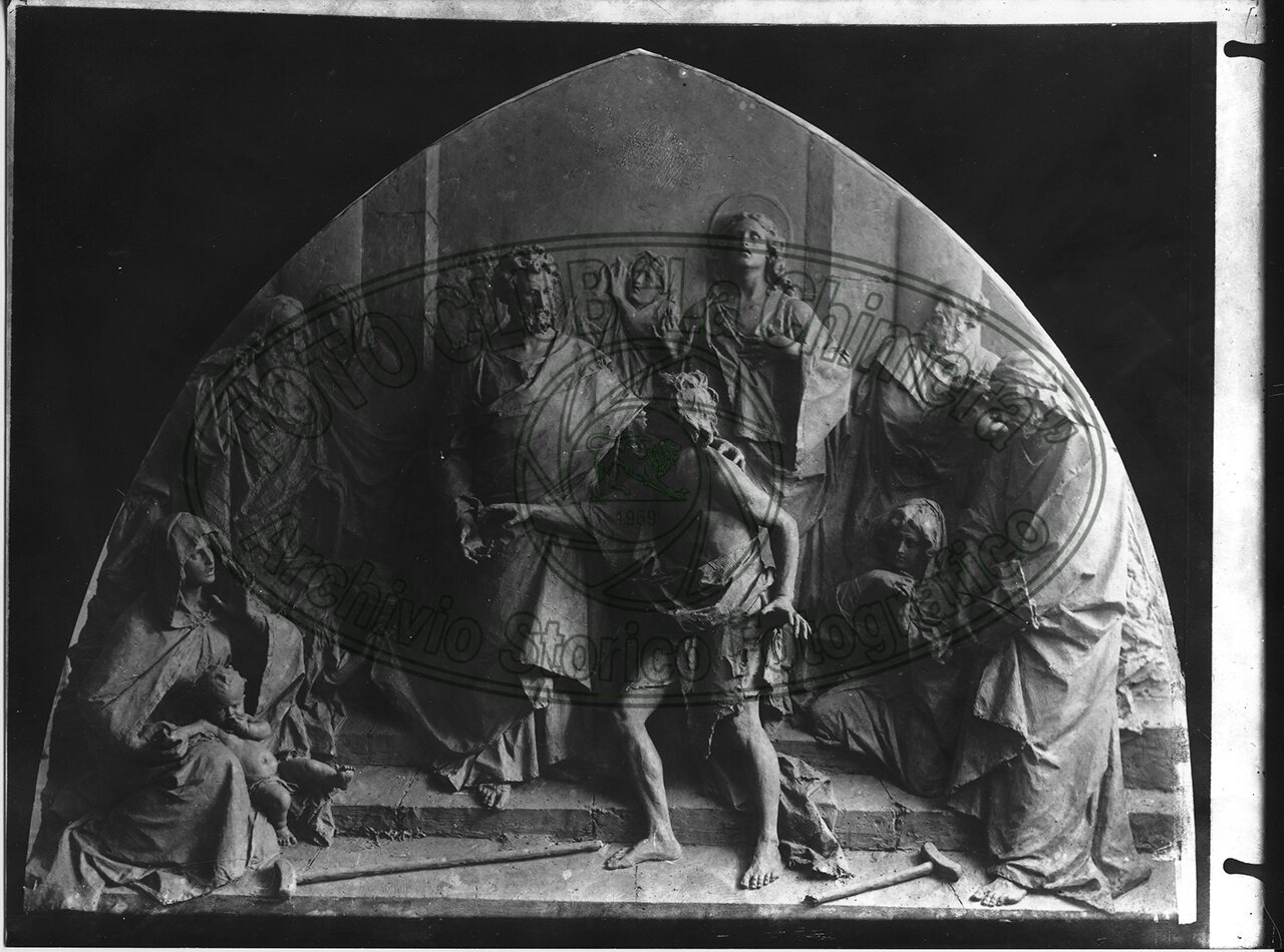 Arezzo Cattedrale Lunetta Centrale Il Miracolo Di S Pietro Scultore Quattrini Emilio