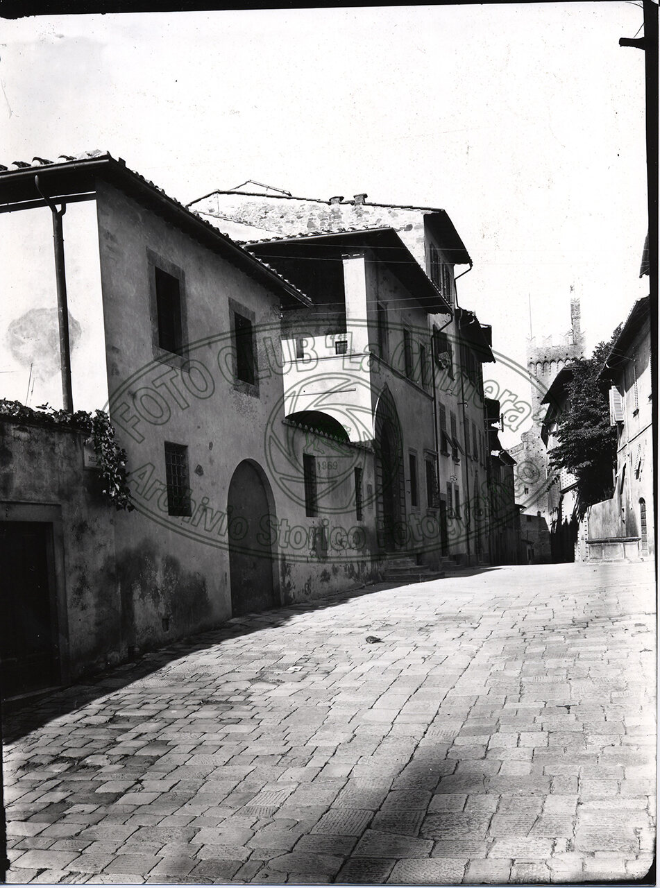 Arezzo Casa Del Petrarca
