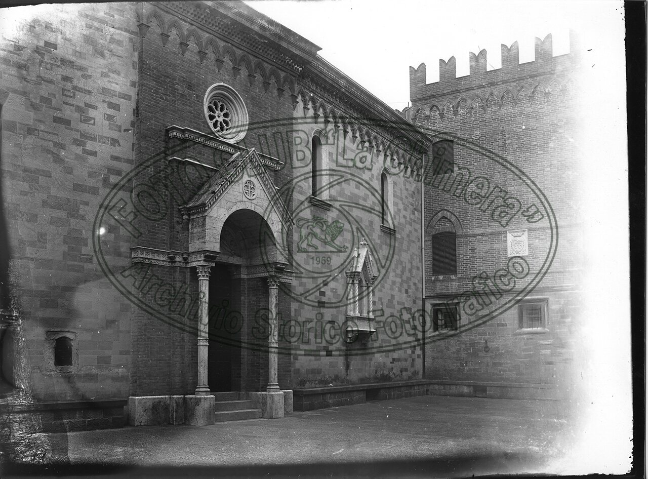 Castello Di Valenzano Ingresso Cappella