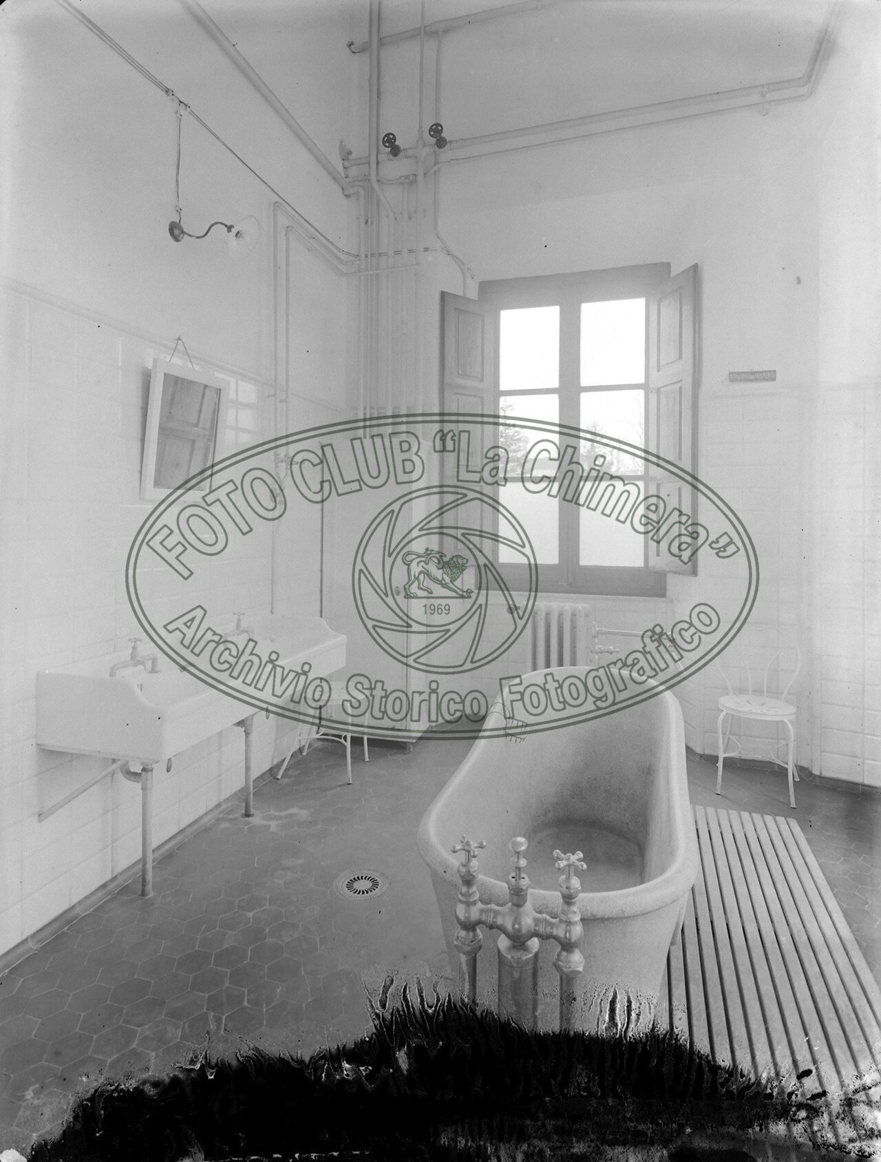 Manicomio Padiglione Bagni