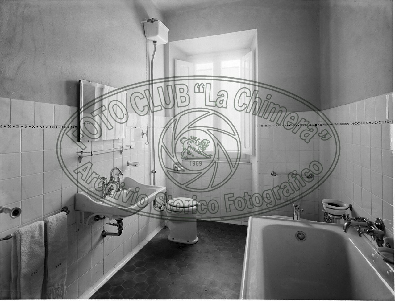 Clinica Delle Suore Del Sacro Cuore Di Gesu Bagno