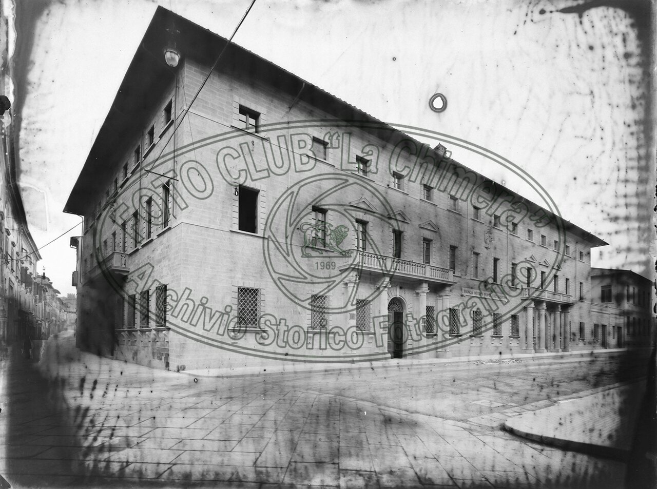Arezzo Banca Popolare Facciata Via Roma E Corso
