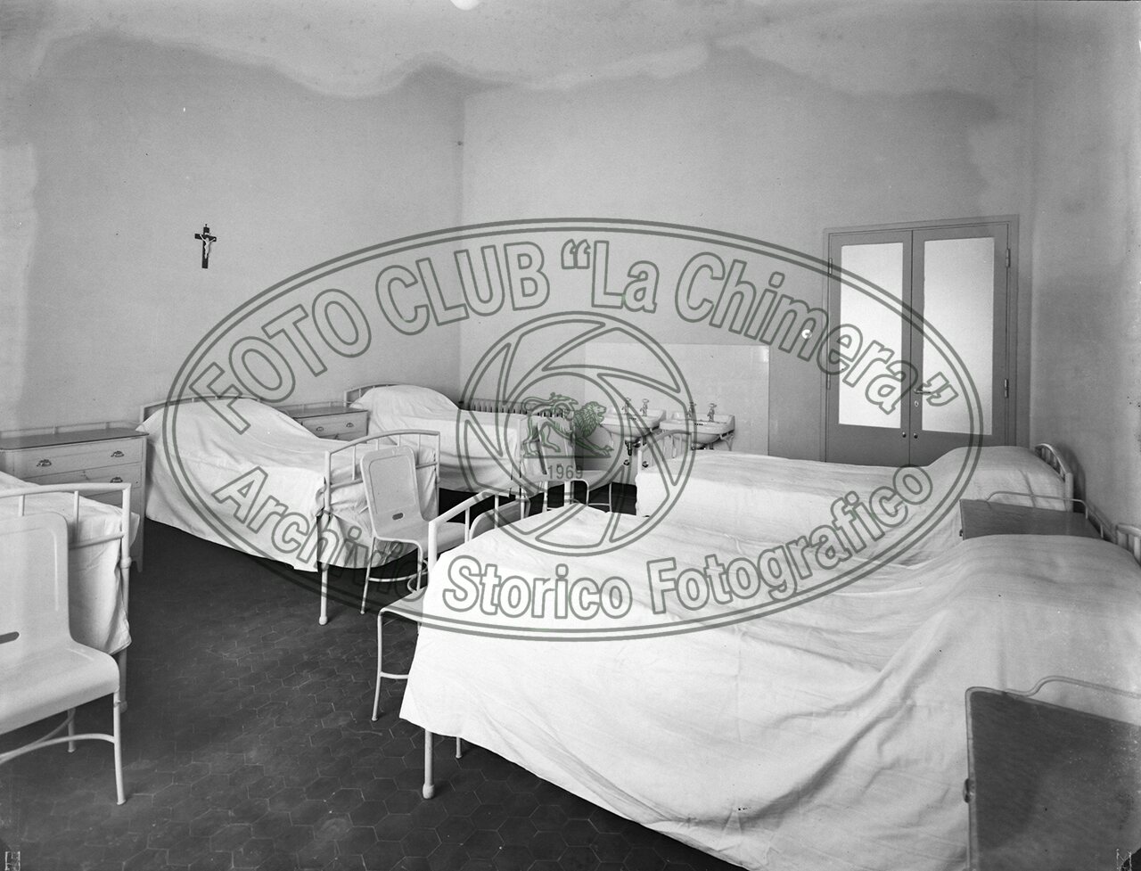 Arezzo Sanatorio Una Camera Delle Suore