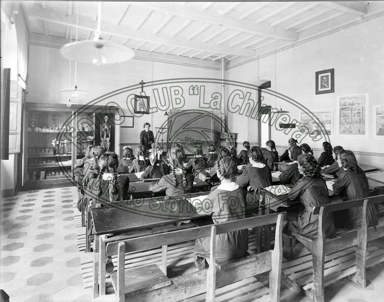 Poppi Scuole Complementari Una Aula 1940