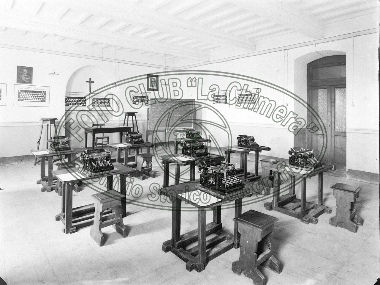 Poppi Scuole Complementari Aula Di Dattilografia 1932